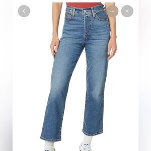 Levi’s ribcage size 27 light blue high rise inseam 27